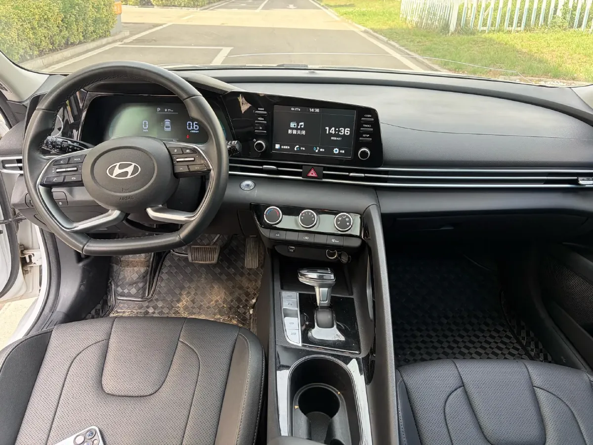 2023 Hyundai Elantra 1.5L 115HP L4 CVT,autocango,china used car exporter,china ev exporter,chinese used car exporter,chinese used ev exporter