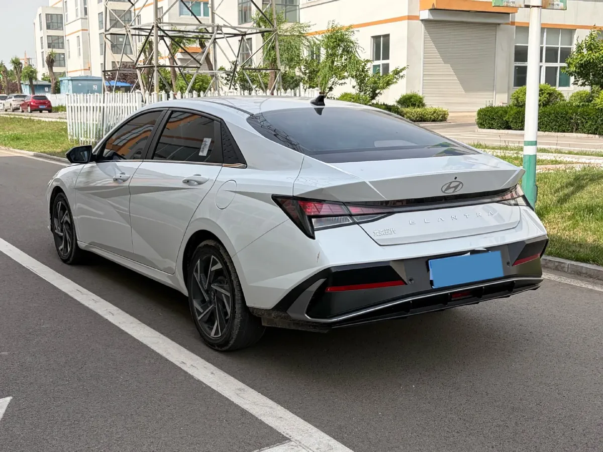 2023 Hyundai Elantra 1.5L 115HP L4 CVT,autocango,china used car exporter,china ev exporter,chinese used car exporter,chinese used ev exporter