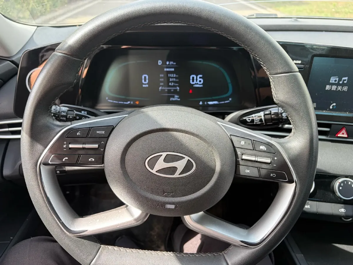 2023 Hyundai Elantra 1.5L 115HP L4 CVT,autocango,china used car exporter,china ev exporter,chinese used car exporter,chinese used ev exporter