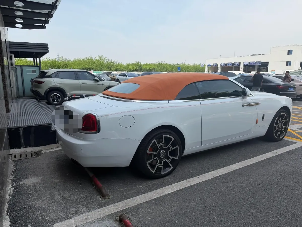2018 Rolls-Royce Dawn 6.6T 571HP V12 8AT,autocango,china used car exporter,china ev exporter,chinese used car exporter,chinese used ev exporter