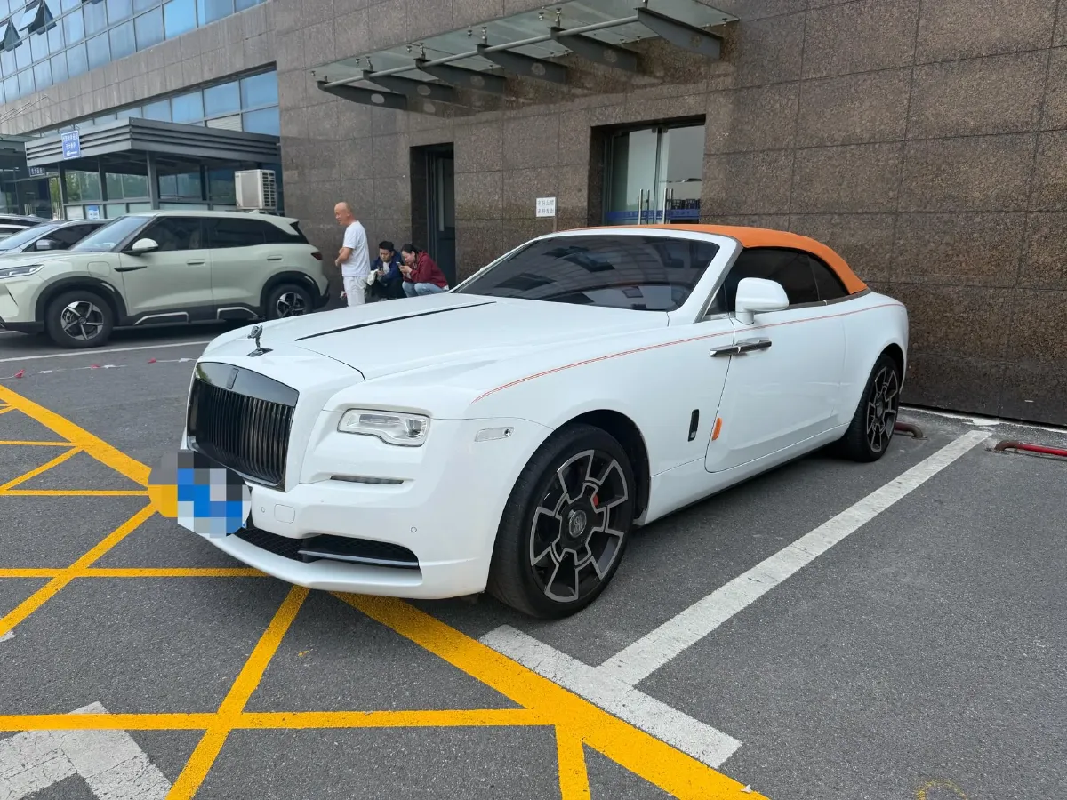 2018 Rolls-Royce Dawn 6.6T 571HP V12 8AT,autocango,china used car exporter,china ev exporter,chinese used car exporter,chinese used ev exporter