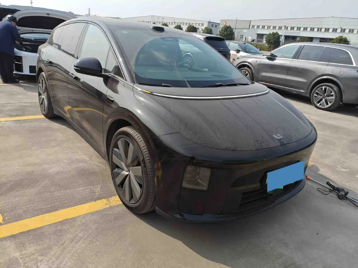 2025 Li i6 BEV,autocango,china used car exporter,china ev exporter,chinese used car exporter,chinese used ev exporter