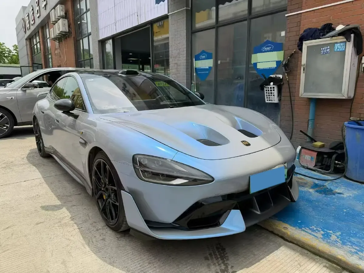 2025 MI SU7 Ultra BEV 93.7KWH,autocango,china used car exporter,china ev exporter,chinese used car exporter,chinese used ev exporter