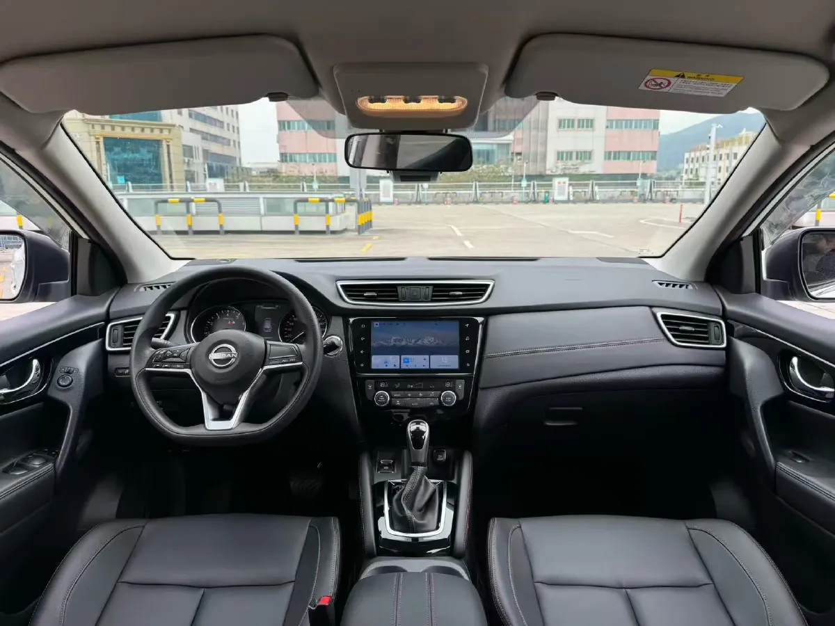 2023 Iveco DeYi 2.5T 122HP L4 6AT,autocango,china used car exporter,china ev exporter,chinese used car exporter,chinese used ev exporter