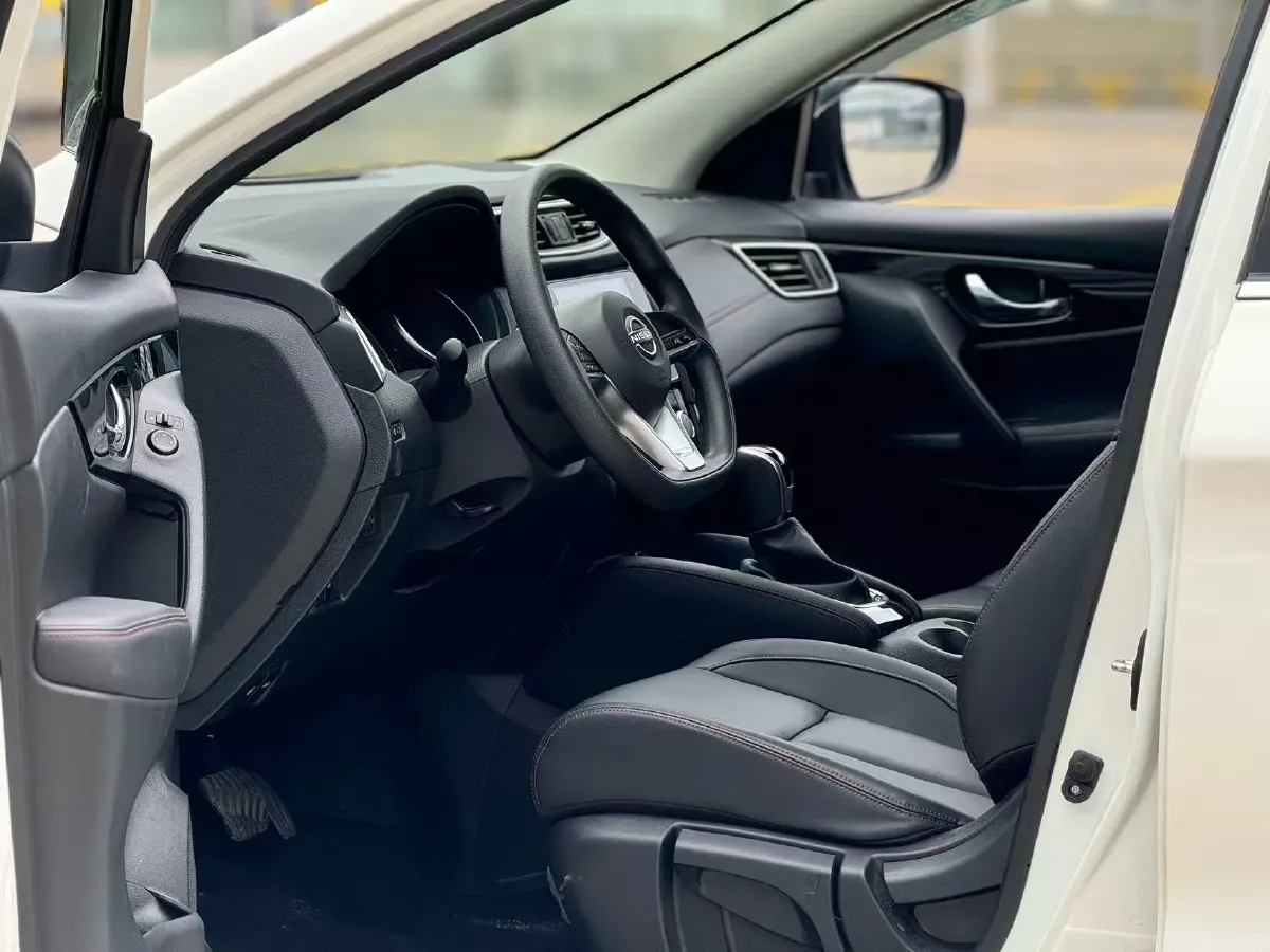 2023 Iveco DeYi 2.5T 122HP L4 6AT,autocango,china used car exporter,china ev exporter,chinese used car exporter,chinese used ev exporter