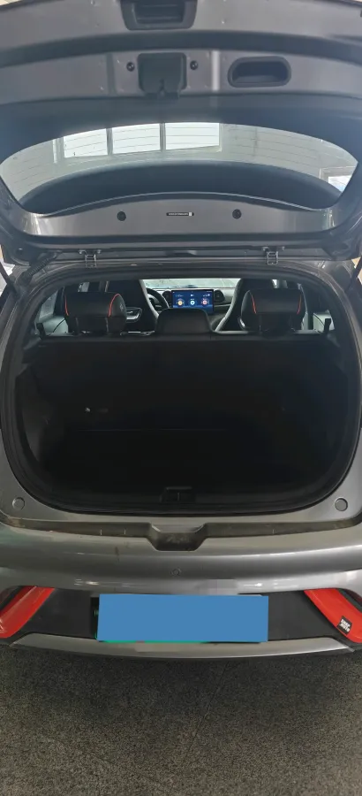 2021 Ford Escort 1.5L 122HP L3 6AT,autocango,china used car exporter,china ev exporter,chinese used car exporter,chinese used ev exporter