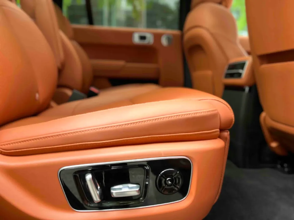 2022 Li L9 Range Extended 154HP REEV 42.6KWH,autocango,china used car exporter,china ev exporter,chinese used car exporter,chinese used ev exporter