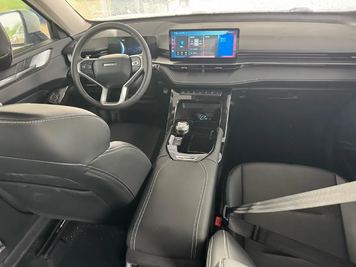 2024 Haval H6 1.5T 184HP L4 7DCT,autocango,china used car exporter,china ev exporter,chinese used car exporter,chinese used ev exporter