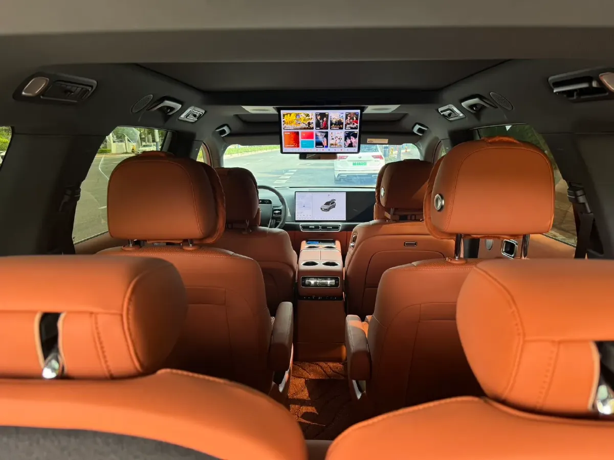 2024 Li L9 Range Extended 154HP REEV 52.3KWH,autocango,china used car exporter,china ev exporter,chinese used car exporter,chinese used ev exporter