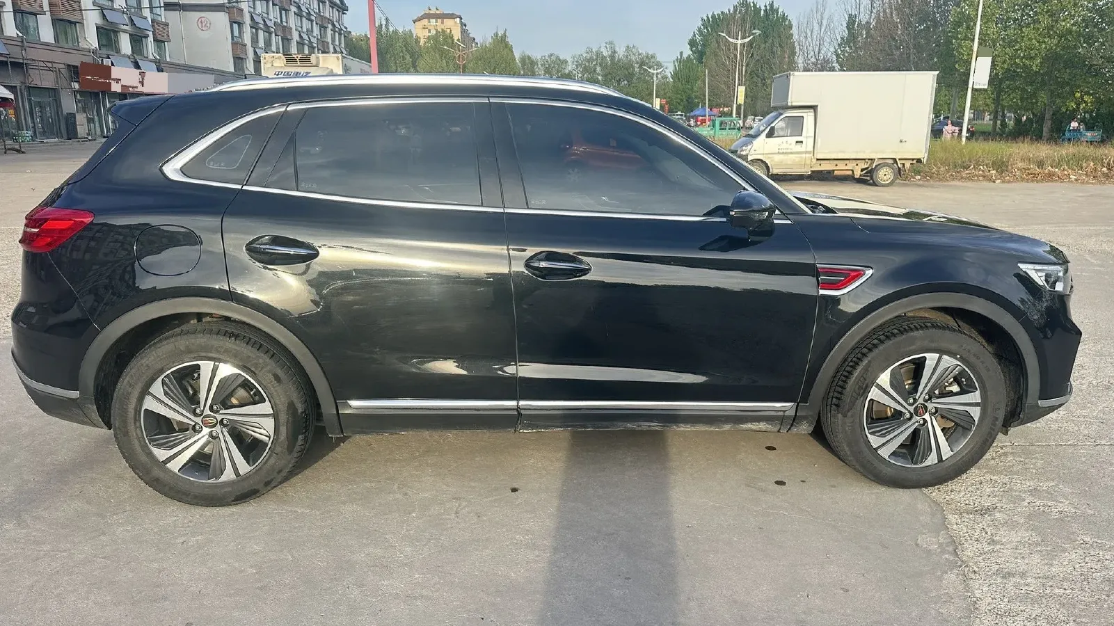 2022 HongQi HS5 2.0T 224HP L4 6AT,autocango,china used car exporter,china ev exporter,chinese used car exporter,chinese used ev exporter