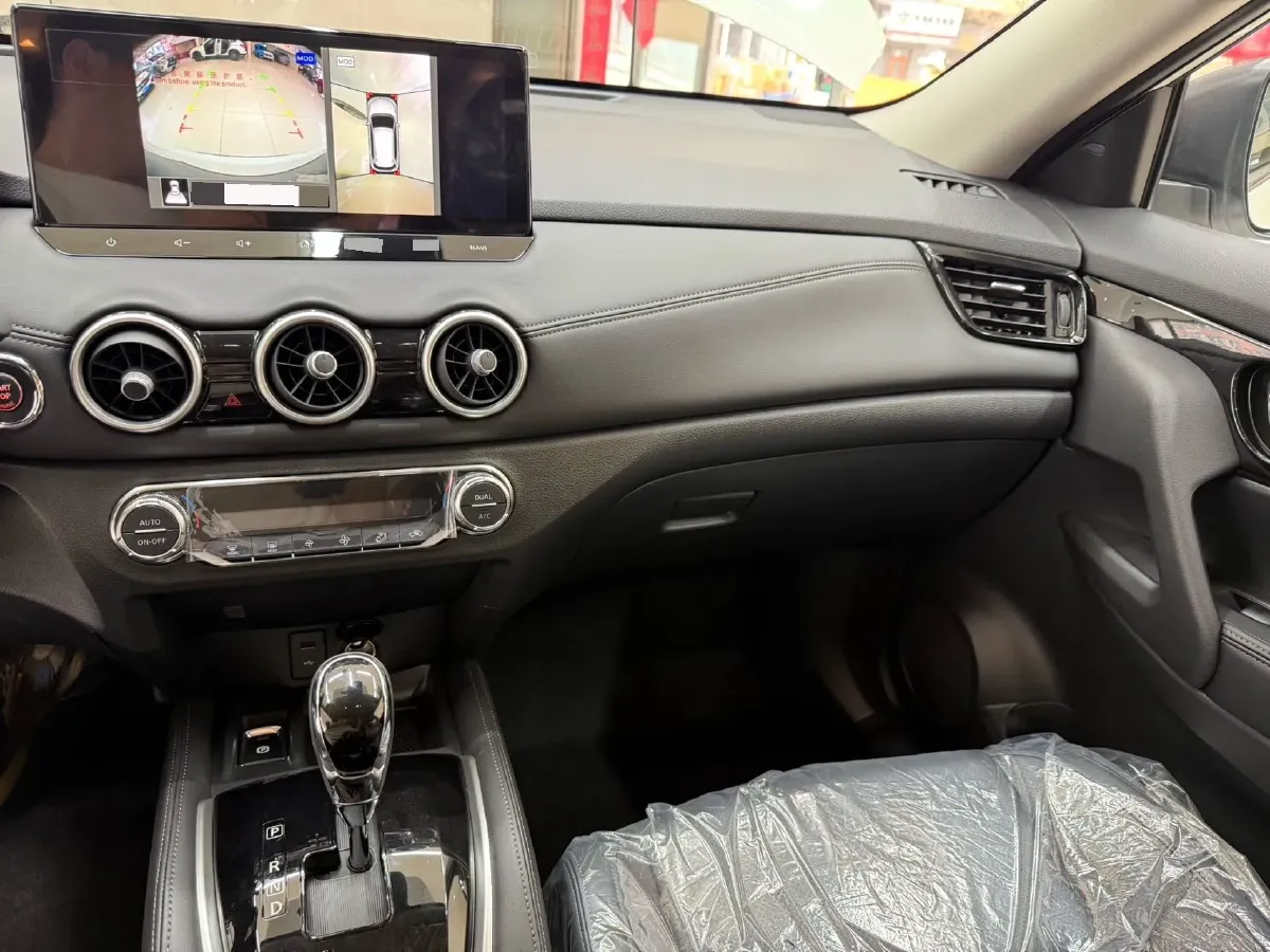 2025 Nissan X-Trail 2.0L 151HP L4 CVT,autocango,china used car exporter,china ev exporter,chinese used car exporter,chinese used ev exporter