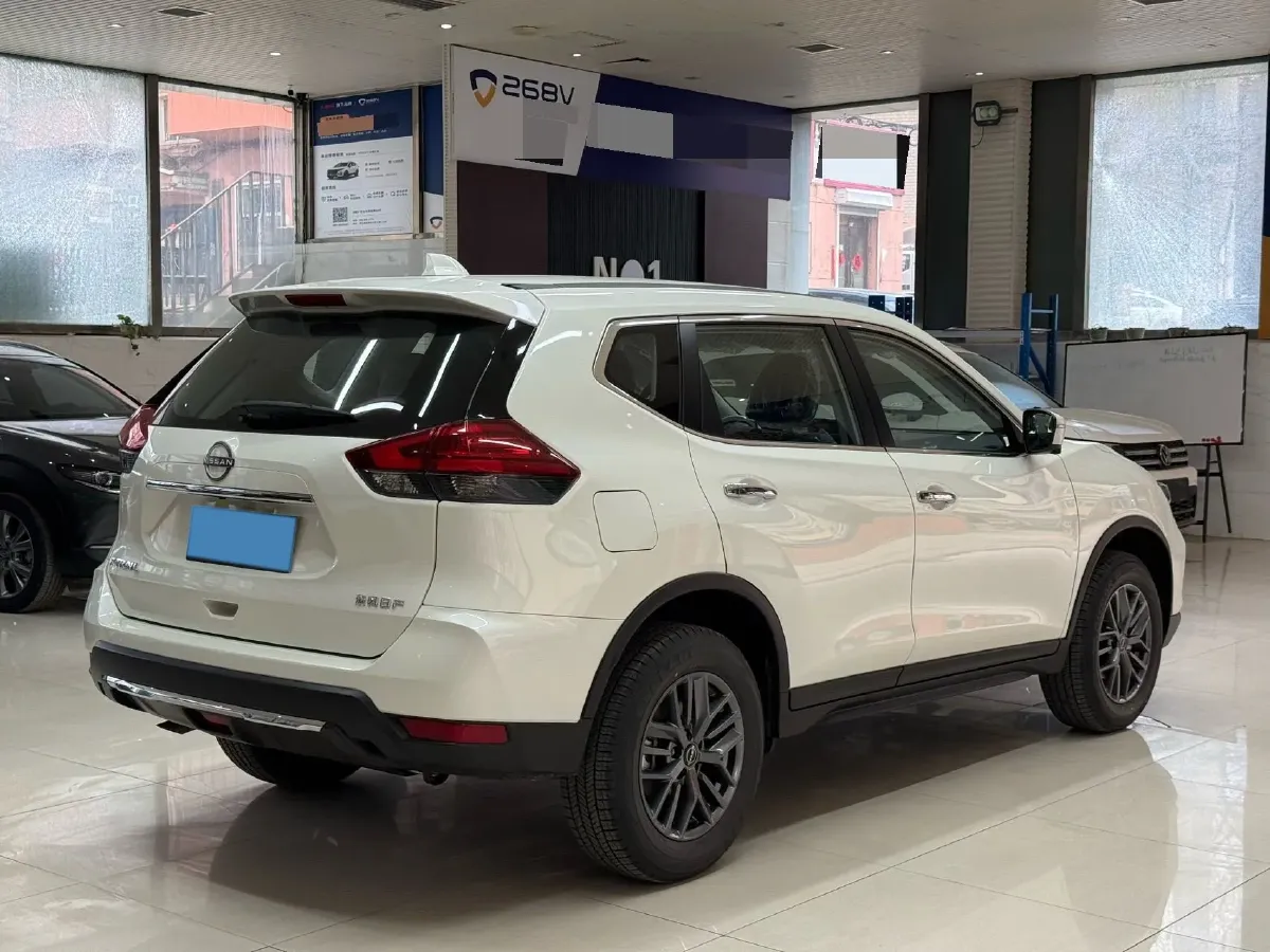 2025 Nissan X-Trail 2.0L 151HP L4 CVT,autocango,china used car exporter,china ev exporter,chinese used car exporter,chinese used ev exporter
