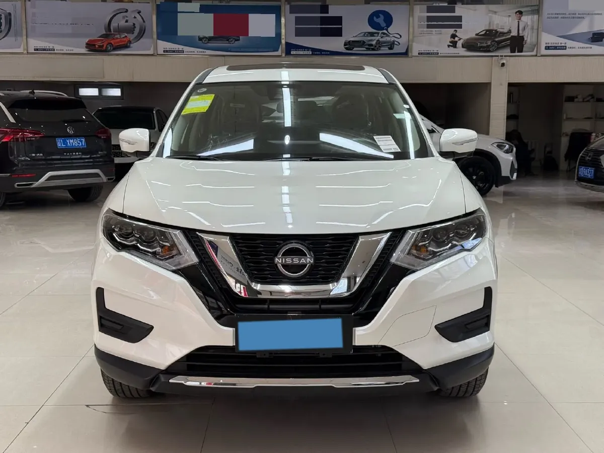 2025 Nissan X-Trail 2.0L 151HP L4 CVT,autocango,china used car exporter,china ev exporter,chinese used car exporter,chinese used ev exporter