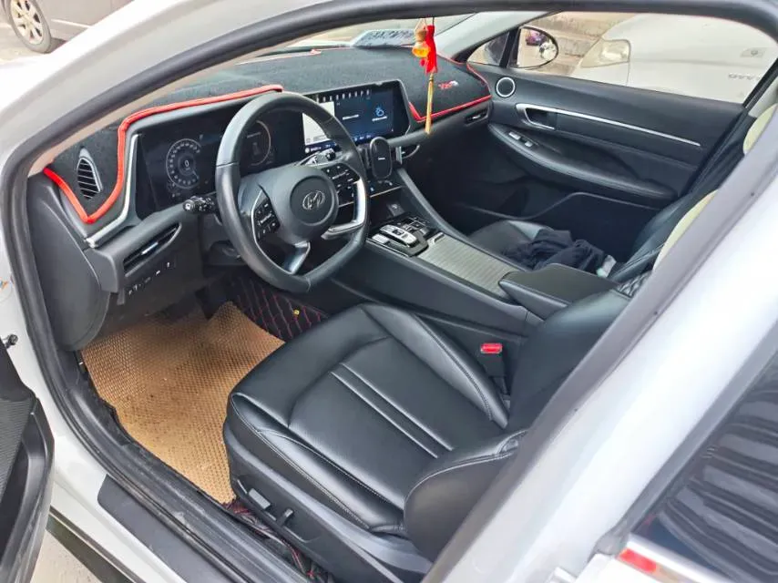 2020 Hyundai Sonata 1.5T 170HP L4 7DCT,autocango,china used car exporter,china ev exporter,chinese used car exporter,chinese used ev exporter