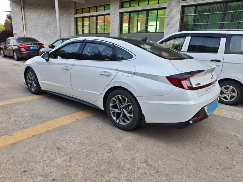 2020 Hyundai Sonata 1.5T 170HP L4 7DCT,autocango,china used car exporter,china ev exporter,chinese used car exporter,chinese used ev exporter
