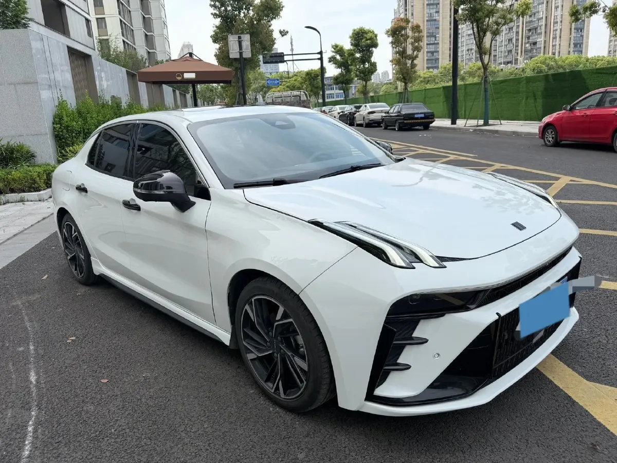2022 LYNK&CO 03 2.0T 190HP L4 7DCT,autocango,china used car exporter,china ev exporter,chinese used car exporter,chinese used ev exporter