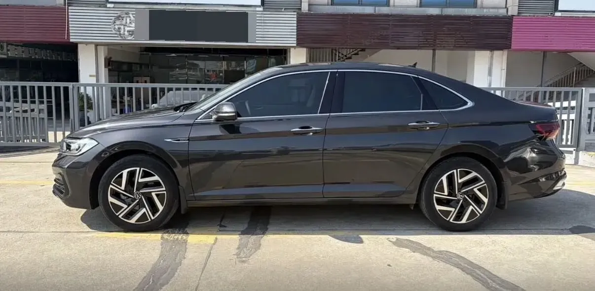 2023 Volkswagen Sagitar 1.4T 150HP L4 7DCT,autocango,china used car exporter,china ev exporter,chinese used car exporter,chinese used ev exporter