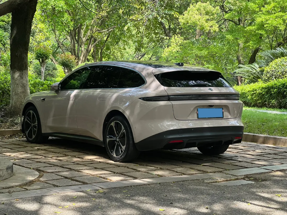 2023 NIO ET5T BEV 75KWH,autocango,china used car exporter,china ev exporter,chinese used car exporter,chinese used ev exporter
