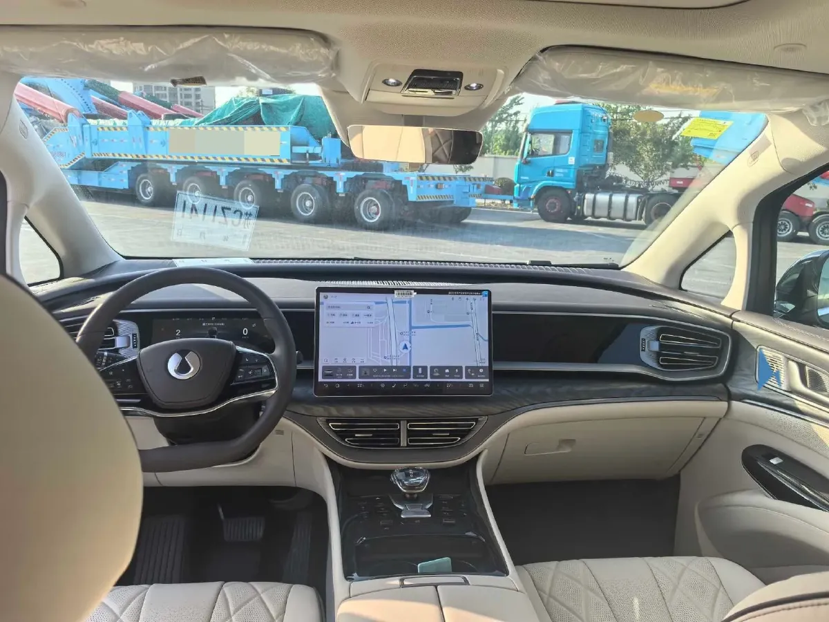 2024 Denza D9 1.5T 139HP L4 E-CVT PHEV 20.39KWH,autocango,china used car exporter,china ev exporter,chinese used car exporter,chinese used ev exporter