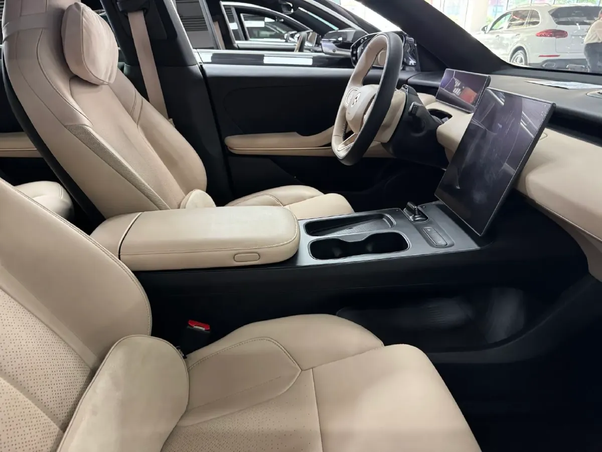 2022 JunTian HeiWuShi Youth 2.0T 203HP L4 6AT,autocango,china used car exporter,china ev exporter,chinese used car exporter,chinese used ev exporter