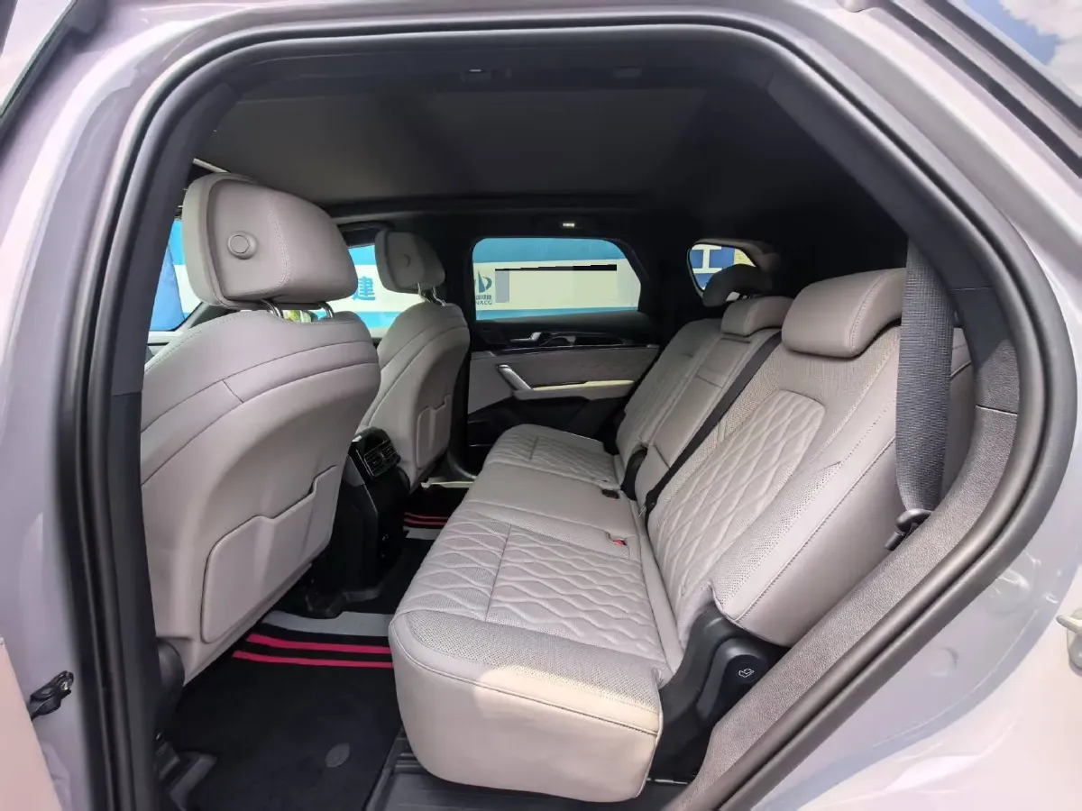 2025 BYD Tang 1.5T 156HP L4 E-CVT PHEV 21.504KWH,autocango,china used car exporter,china ev exporter,chinese used car exporter,chinese used ev exporter