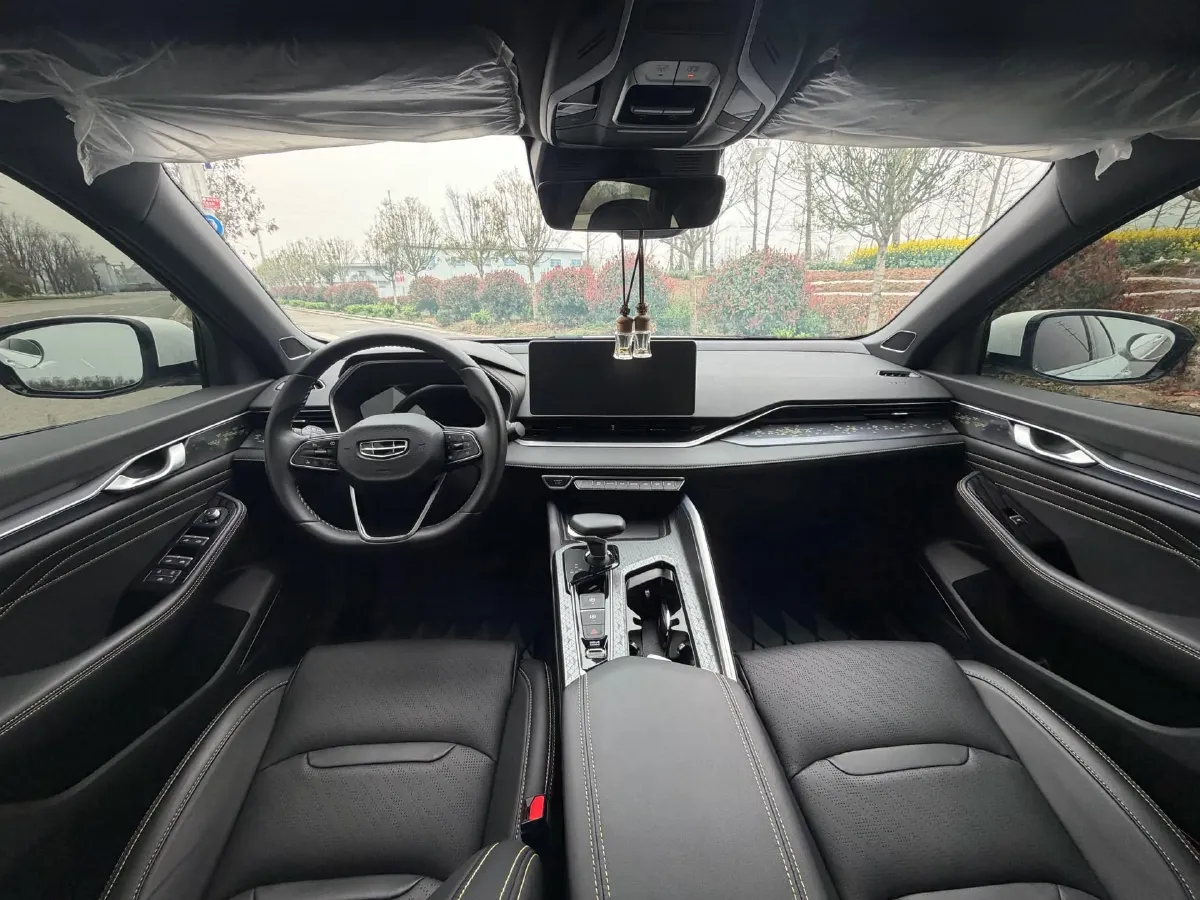 2023 Geely Preface 1.5T 181HP L4 7DCT,autocango,china used car exporter,china ev exporter,chinese used car exporter,chinese used ev exporter