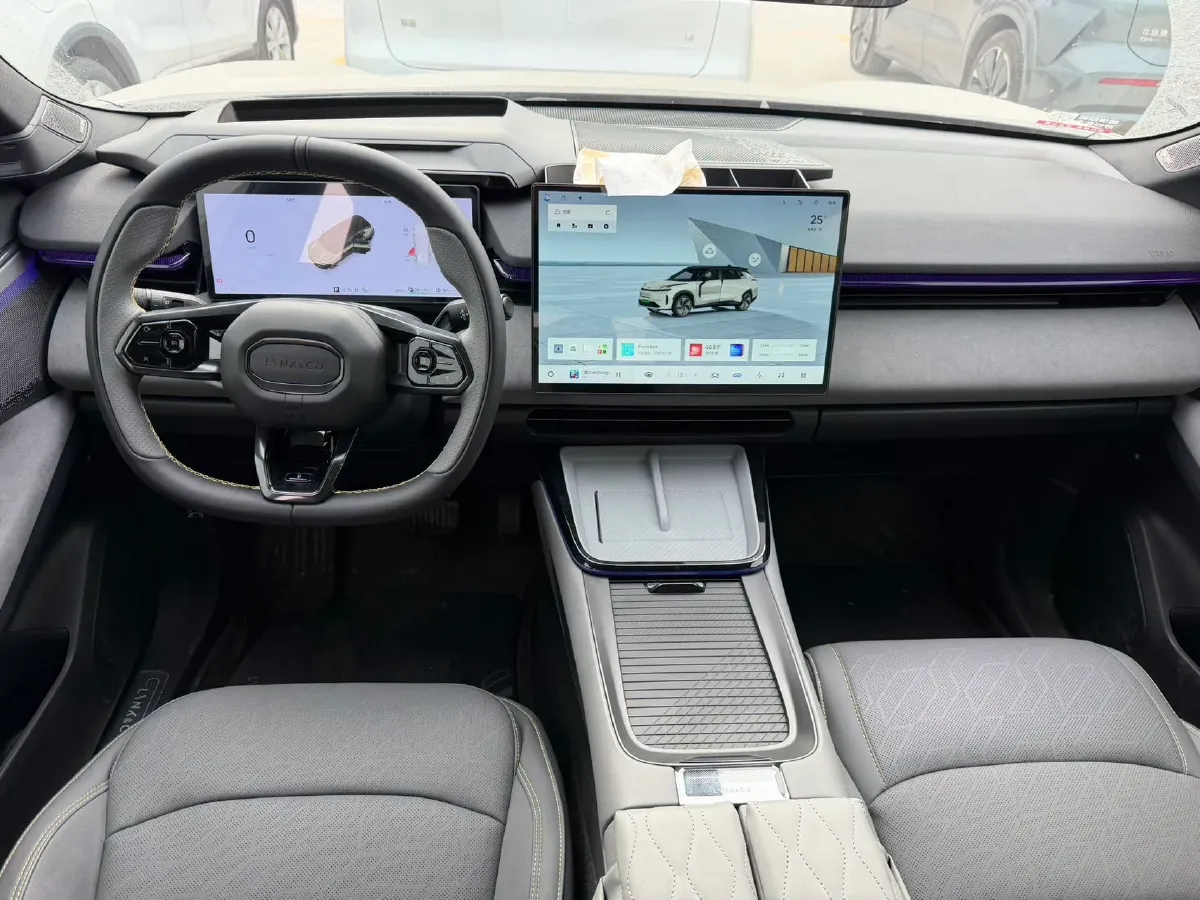 2025 LYNK&CO 08 EM-P 1.5T 163HP L4 3DHT PHEV 39.6/39.8KWH,autocango,china used car exporter,china ev exporter,chinese used car exporter,chinese used ev exporter