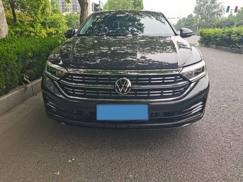 2023 Volkswagen Sagitar 1.4T 150HP L4 7DCT,autocango,china used car exporter,china ev exporter,chinese used car exporter,chinese used ev exporter