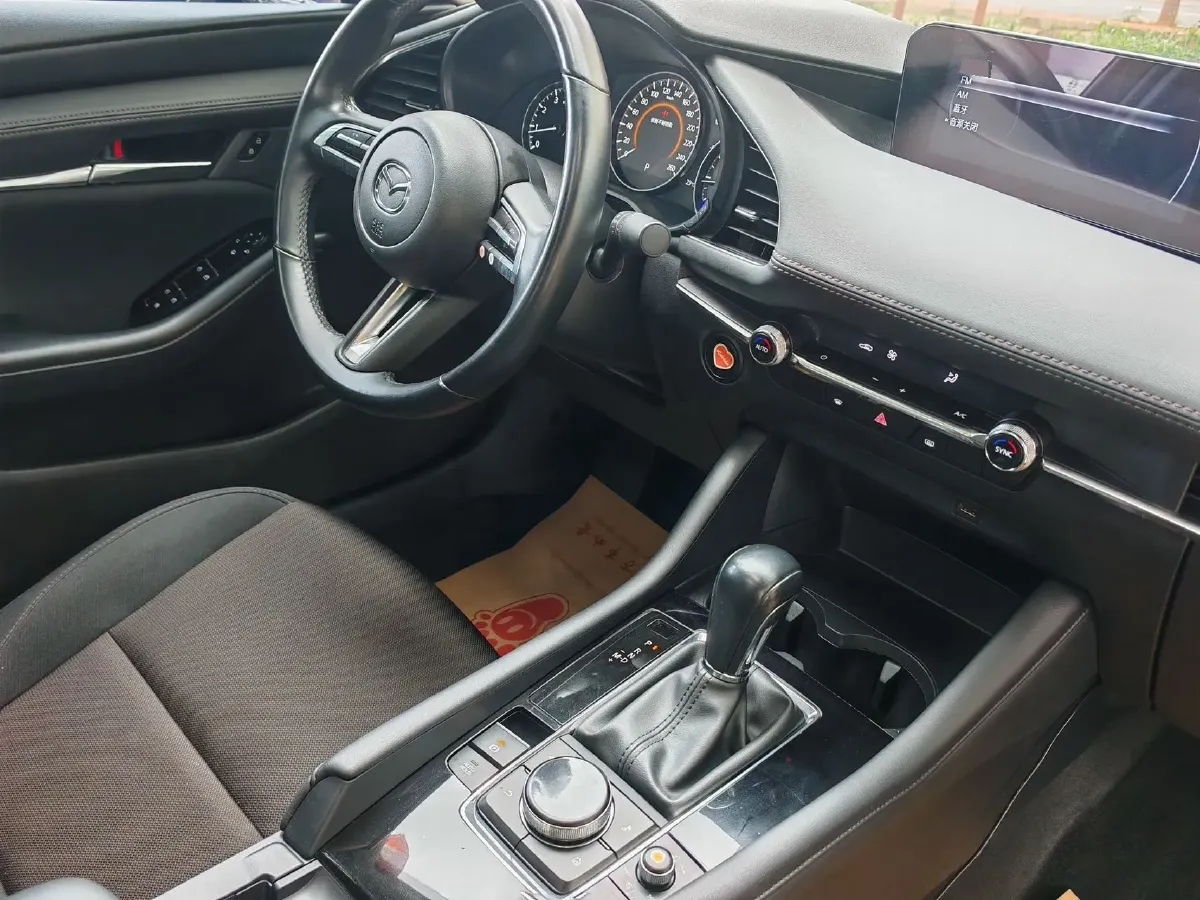 2022 Mazda 3 Axela 2.0L 158HP L4 6AT,autocango,china used car exporter,china ev exporter,chinese used car exporter,chinese used ev exporter