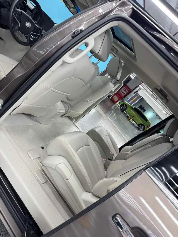 2021 Buick GL8 2.0T 237HP L4 9AT,autocango,china used car exporter,china ev exporter,chinese used car exporter,chinese used ev exporter