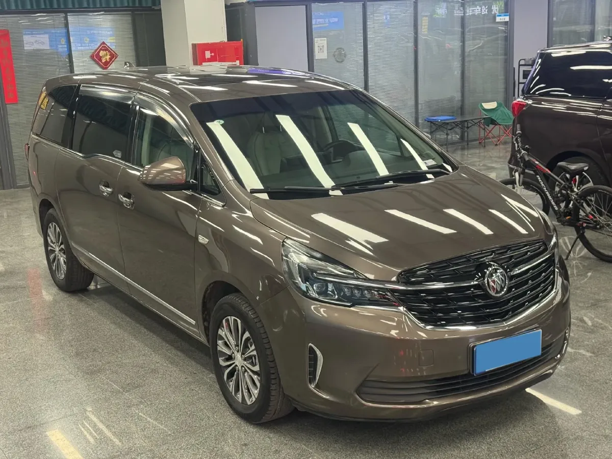 2021 Buick GL8 2.0T 237HP L4 9AT,autocango,china used car exporter,china ev exporter,chinese used car exporter,chinese used ev exporter
