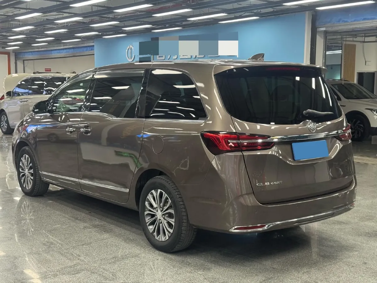 2021 Buick GL8 2.0T 237HP L4 9AT,autocango,china used car exporter,china ev exporter,chinese used car exporter,chinese used ev exporter