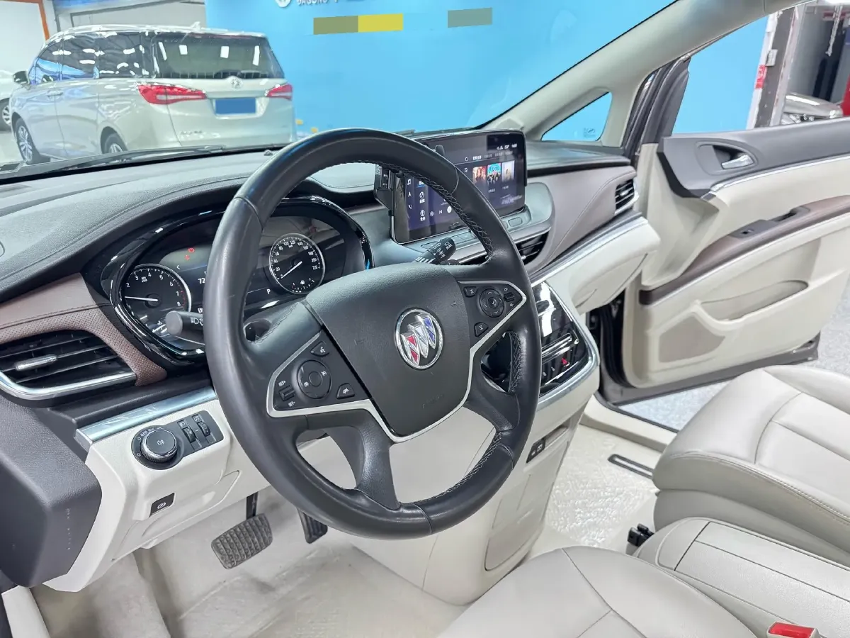 2021 Buick GL8 2.0T 237HP L4 9AT,autocango,china used car exporter,china ev exporter,chinese used car exporter,chinese used ev exporter