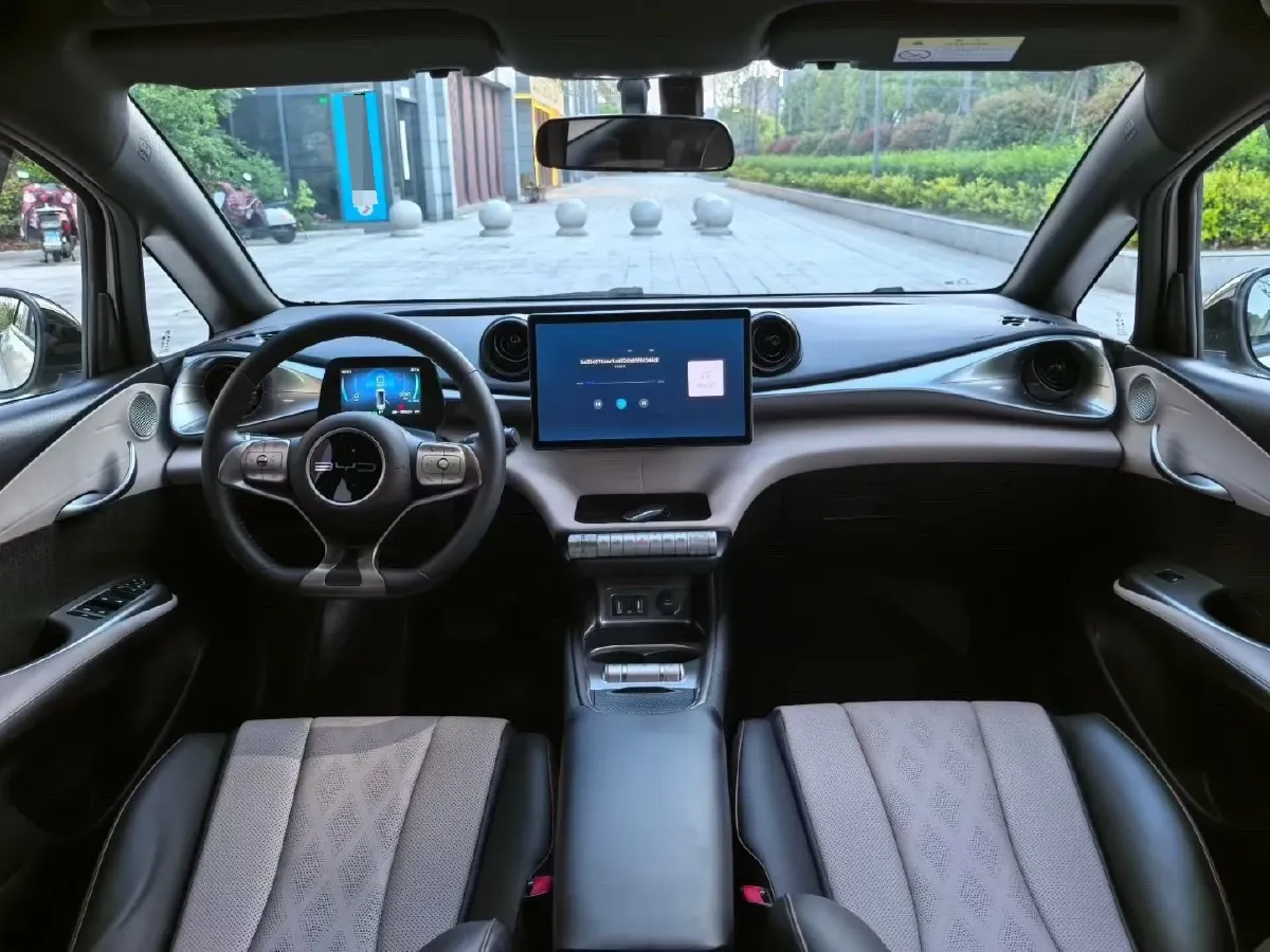 2023 BYD Dolphin BEV 44.928KWH,autocango,china used car exporter,china ev exporter,chinese used car exporter,chinese used ev exporter