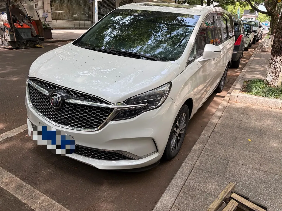 2022 Buick GL8 2.0T 237HP L4 9AT,autocango,china used car exporter,china ev exporter,chinese used car exporter,chinese used ev exporter