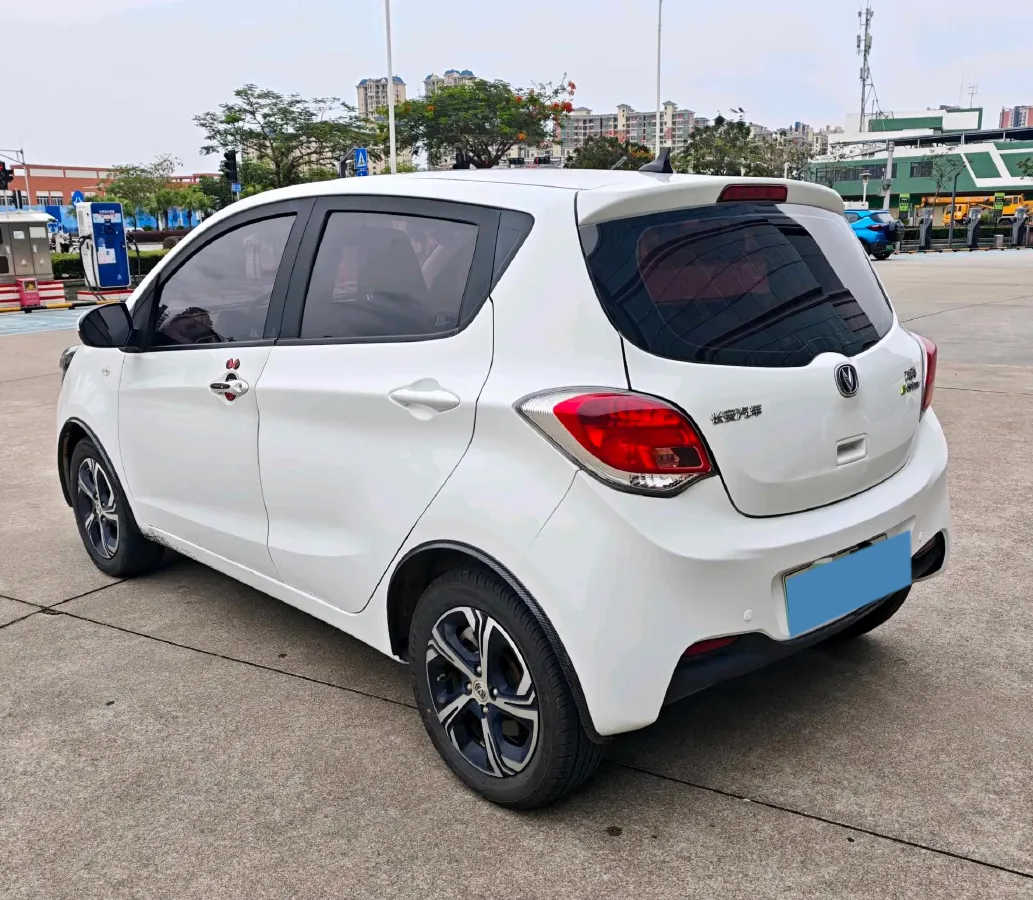 2020 ChangAn BenBen E-Star BEV 32.2KWH,autocango,china used car exporter,china ev exporter,chinese used car exporter,chinese used ev exporter
