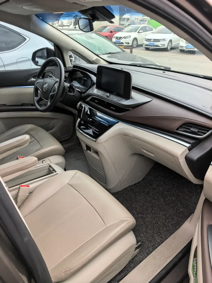 2022 Buick GL8 2.0T 237HP L4 9AT,autocango,china used car exporter,china ev exporter,chinese used car exporter,chinese used ev exporter