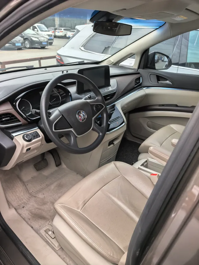 2022 Buick GL8 2.0T 237HP L4 9AT,autocango,china used car exporter,china ev exporter,chinese used car exporter,chinese used ev exporter