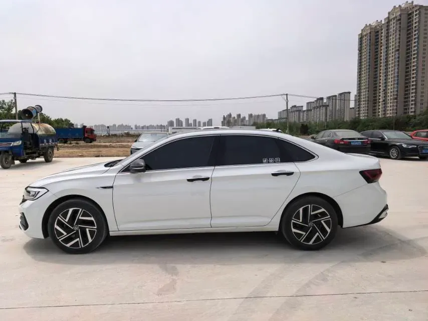 2023 Volkswagen Sagitar 1.4T 150HP L4 7DCT,autocango,china used car exporter,china ev exporter,chinese used car exporter,chinese used ev exporter