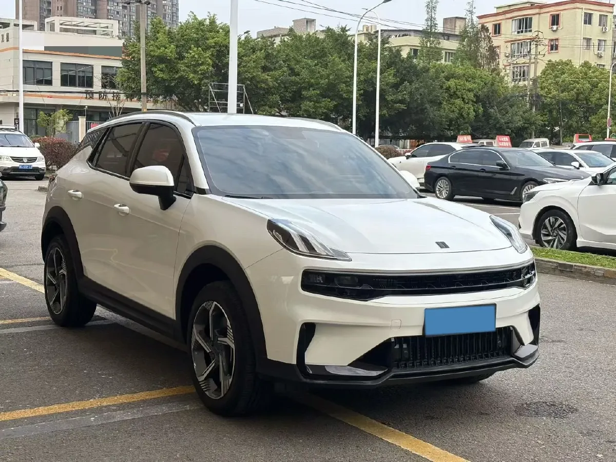 2023 LYNK&CO 06 1.5T 181HP L4 7DCT,autocango,china used car exporter,china ev exporter,chinese used car exporter,chinese used ev exporter