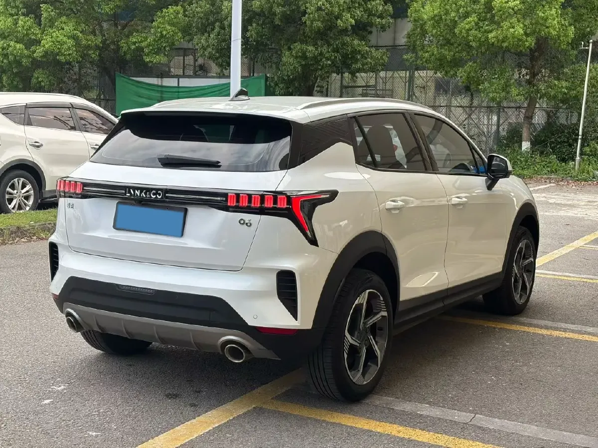 2023 LYNK&CO 06 1.5T 181HP L4 7DCT,autocango,china used car exporter,china ev exporter,chinese used car exporter,chinese used ev exporter