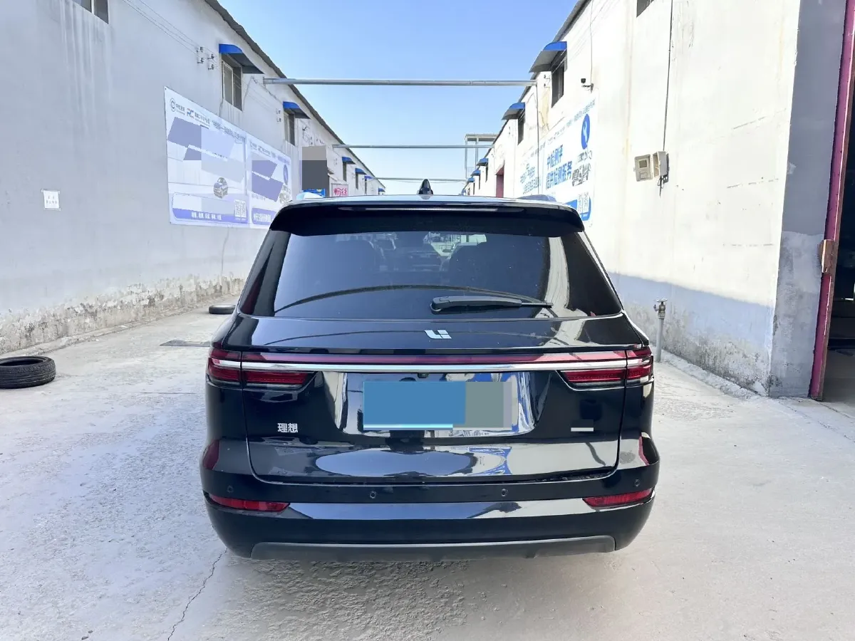 2021 Li ONE Range Extended 131HP REEV 40.5KWH,autocango,china used car exporter,china ev exporter,chinese used car exporter,chinese used ev exporter