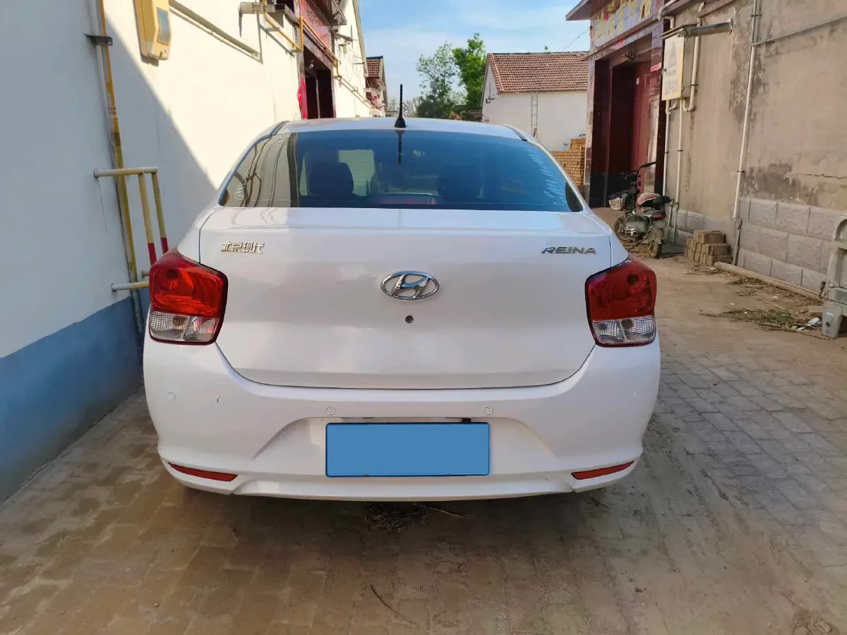 2017 Hyundai Reina 1.4L 95HP L4 5MT,autocango,china used car exporter,china ev exporter,chinese used car exporter,chinese used ev exporter