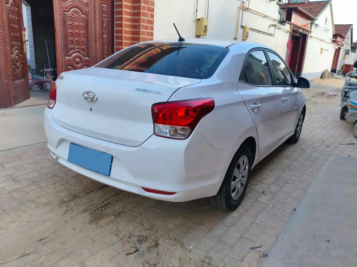 2017 Hyundai Reina 1.4L 95HP L4 5MT,autocango,china used car exporter,china ev exporter,chinese used car exporter,chinese used ev exporter