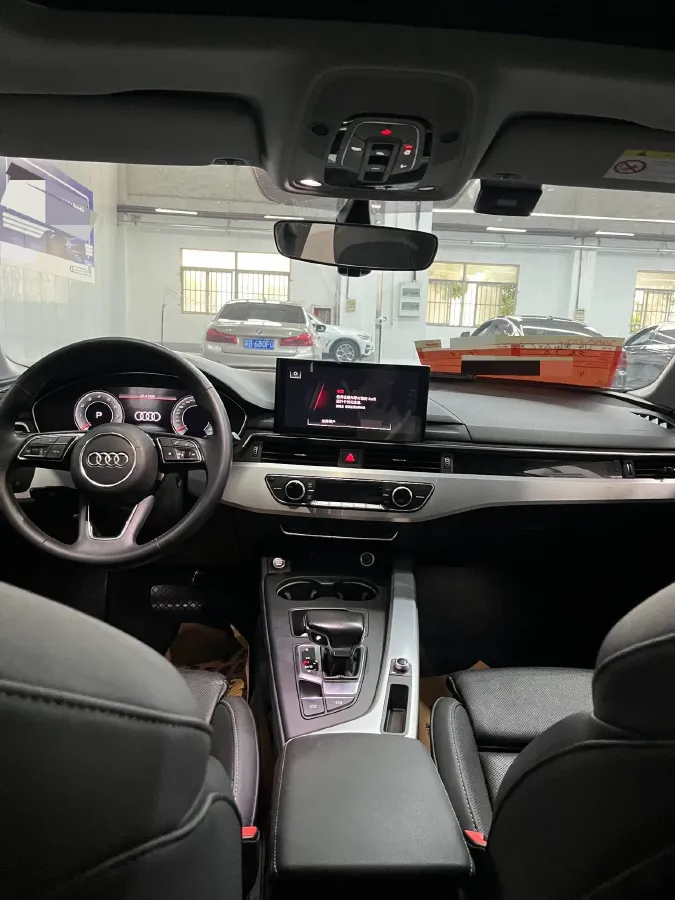 2020 Audi A4L 2.0T 190HP L4 7DCT,autocango,china used car exporter,china ev exporter,chinese used car exporter,chinese used ev exporter