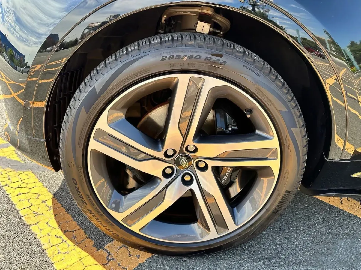 2024 Land Rover Discovery 3.0T 360HP L6 8AT,autocango,china used car exporter,china ev exporter,chinese used car exporter,chinese used ev exporter