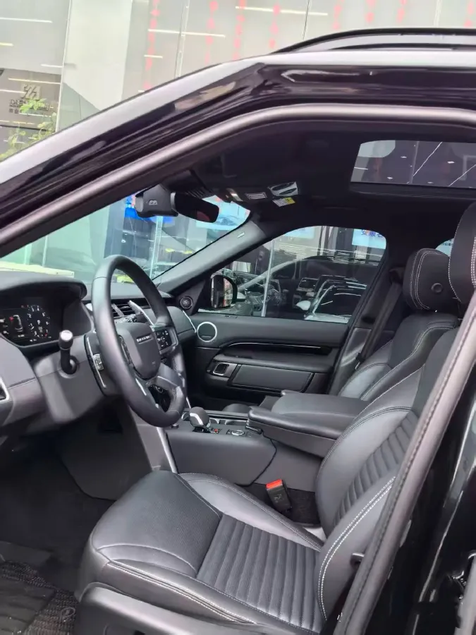 2024 Land Rover Discovery 3.0T 360HP L6 8AT,autocango,china used car exporter,china ev exporter,chinese used car exporter,chinese used ev exporter