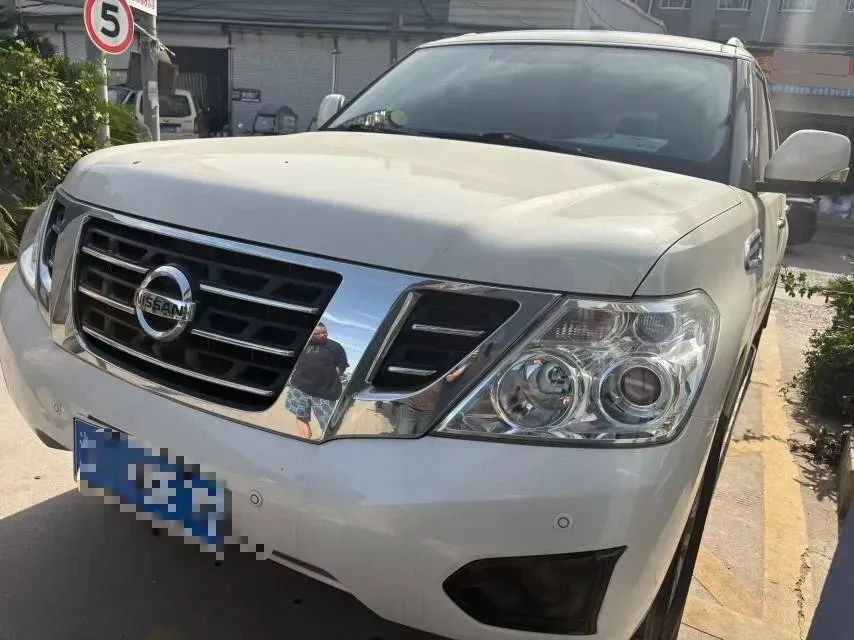 2018 Nissan Patrol 4.0L 279HP V6 7AT,autocango,china used car exporter,china ev exporter,chinese used car exporter,chinese used ev exporter