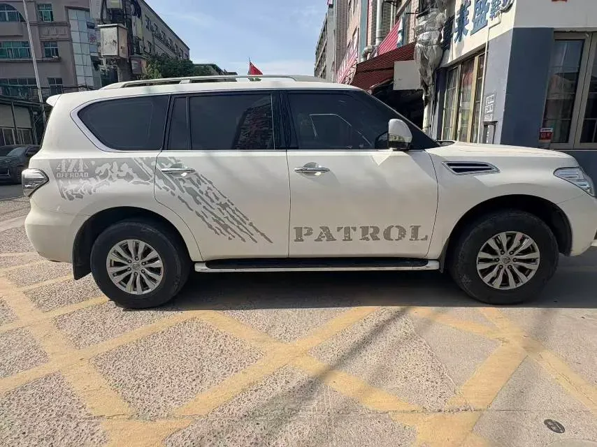 2018 Nissan Patrol 4.0L 279HP V6 7AT,autocango,china used car exporter,china ev exporter,chinese used car exporter,chinese used ev exporter