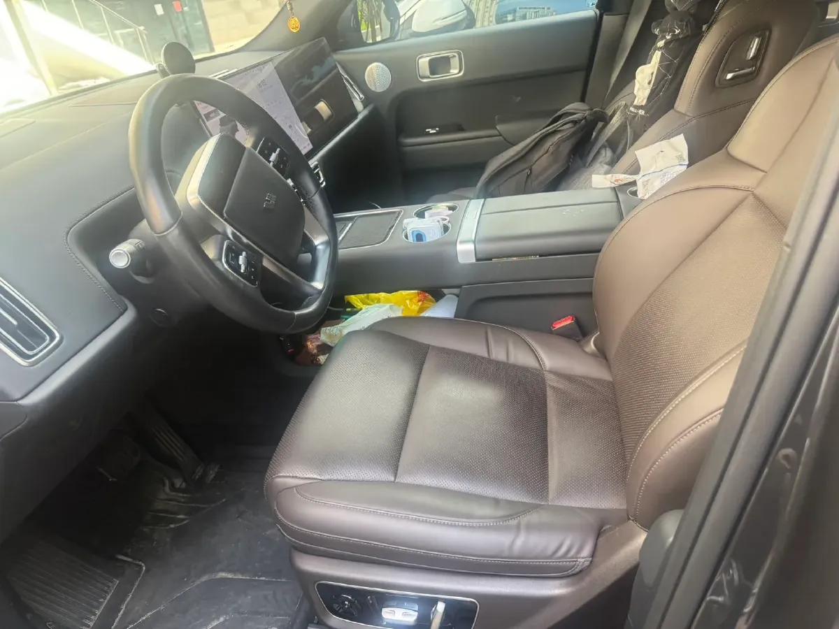 2022 Li L9 Range Extended 154HP REEV 42.6KWH,autocango,china used car exporter,china ev exporter,chinese used car exporter,chinese used ev exporter